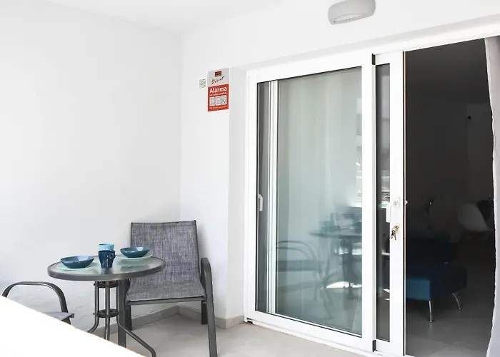 Paradise Palms I Deluxe, Incl. Welcome Package * Κοραλέχο