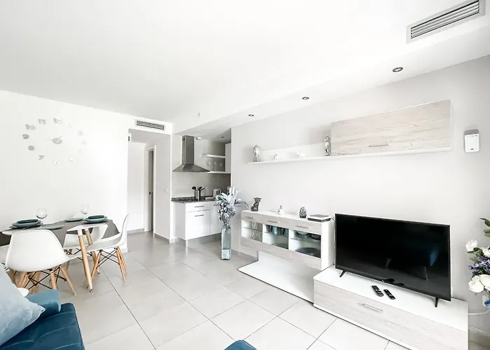 Paradise Palms I Deluxe, Incl. Welcome Package Κοραλέχο