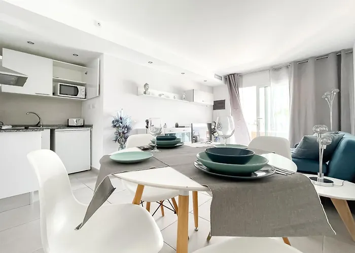 Διαμέρισμα Paradise Palms I Deluxe, Incl. Welcome Package Κοραλέχο